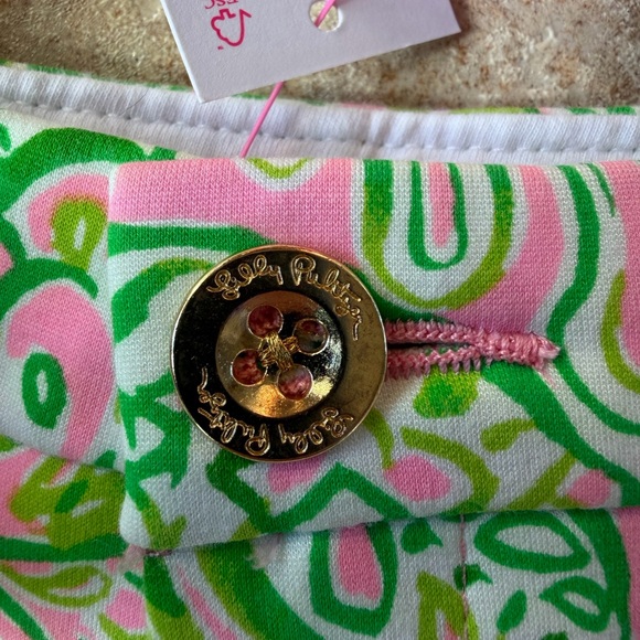 Lilly Pulitzer Pink and Green Patterned Shorts - Picture 3 of 7